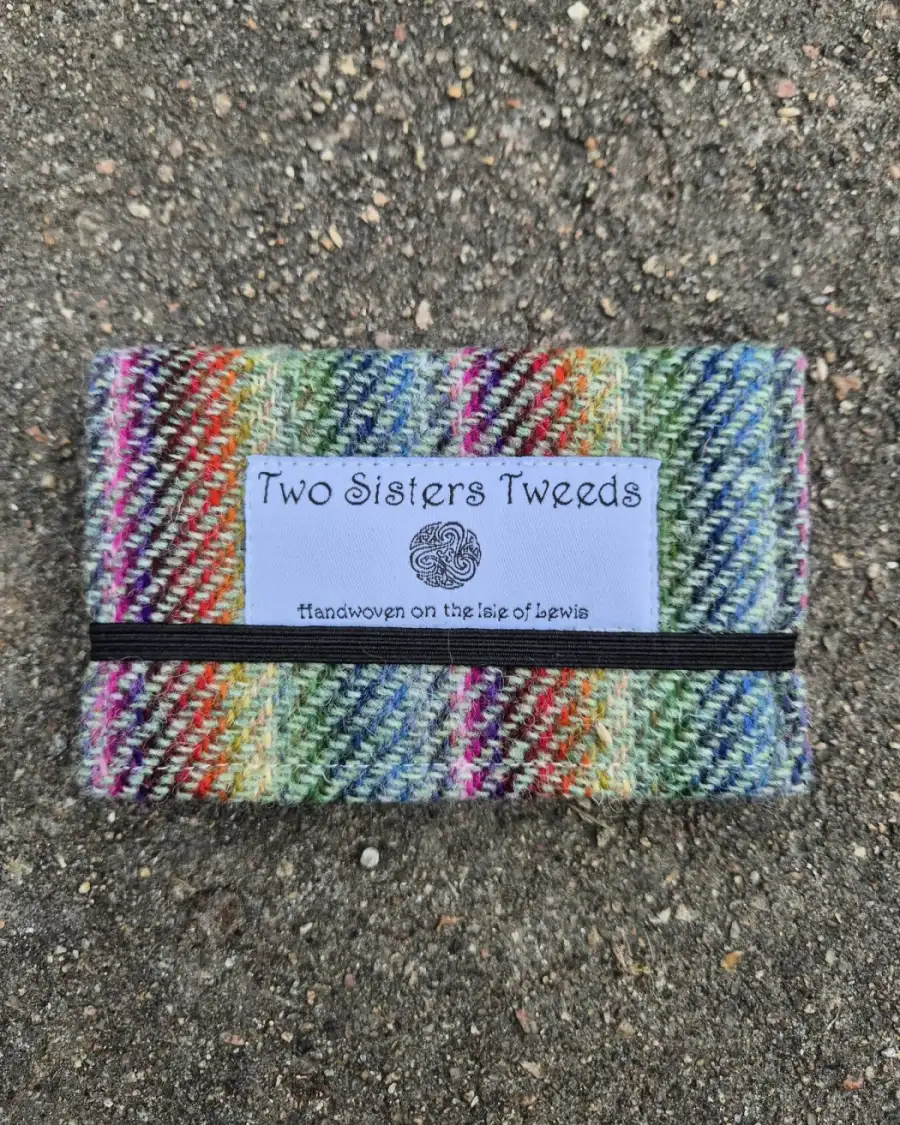 Two Sisters Tweed Card Holder