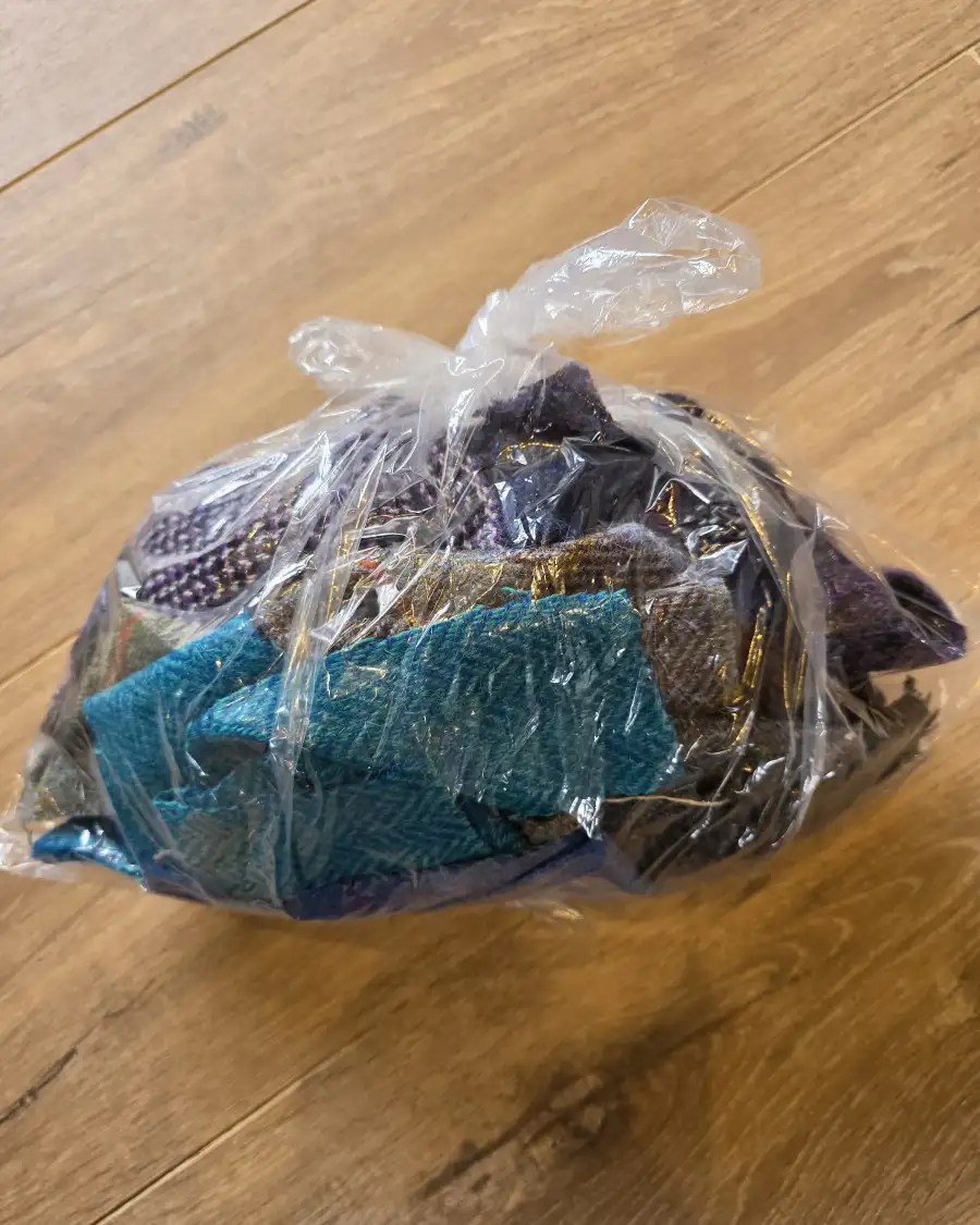 Harris Tweed scraps