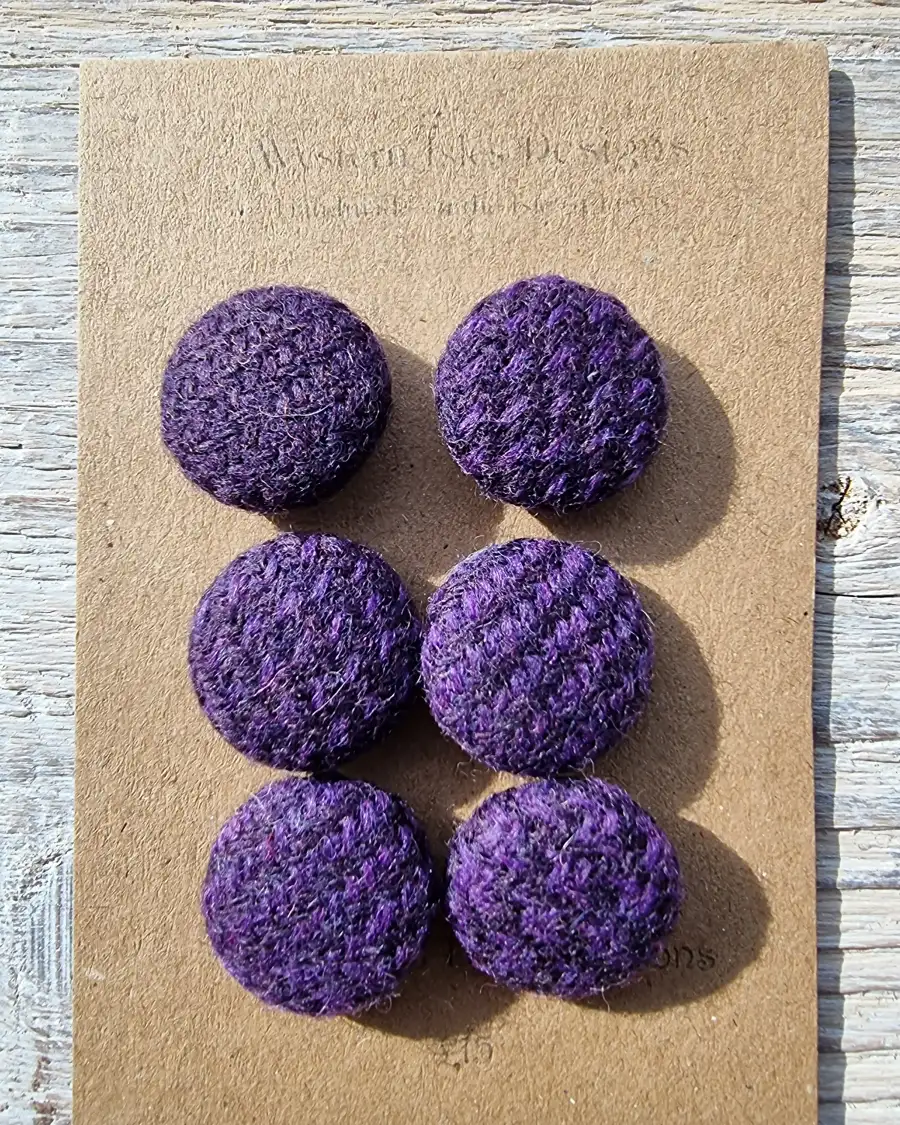 Three Sisters Tweed Buttons - 1 4