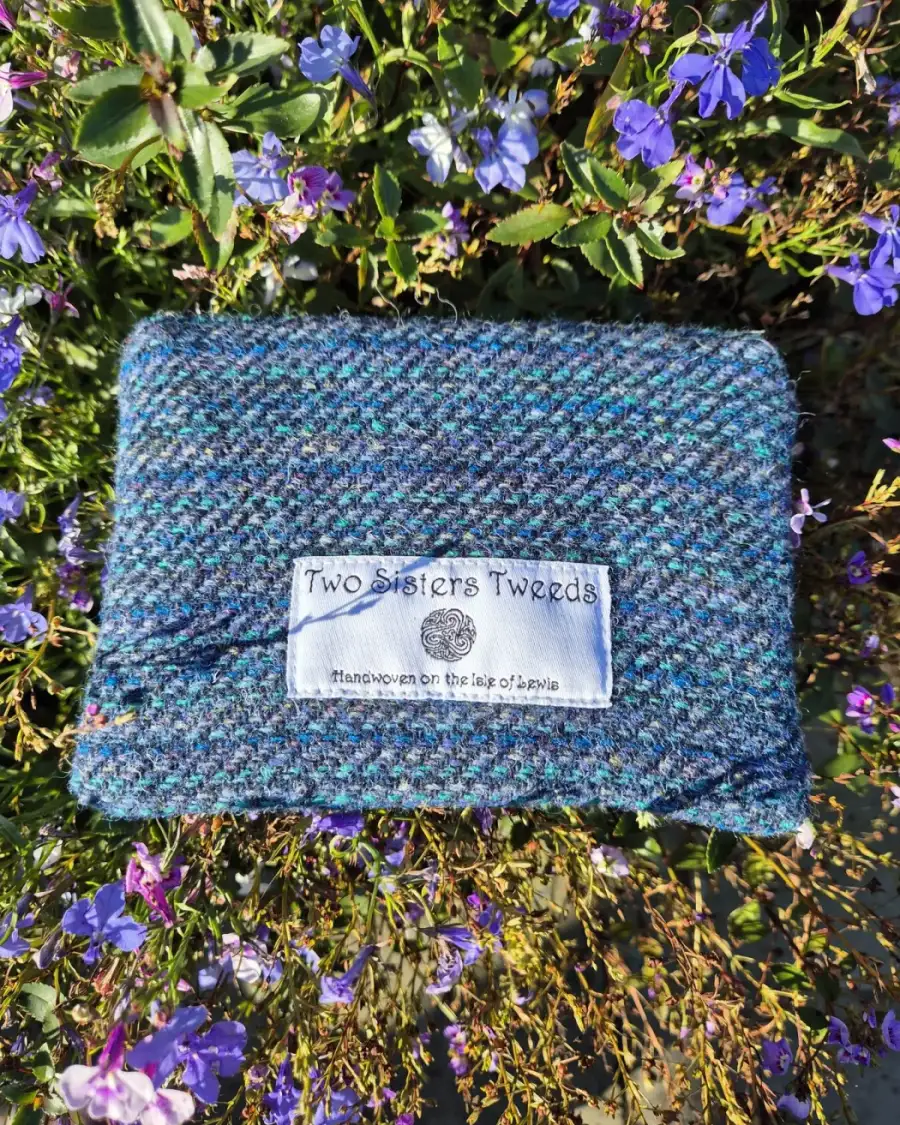 Two Sisters Tweed Zip Purse