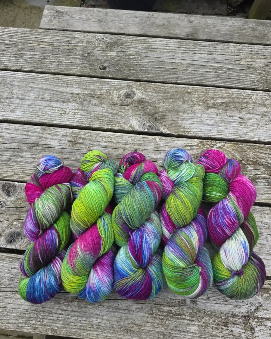 Hand-Dyed Yarn: 100% Merino, 4 ply x5