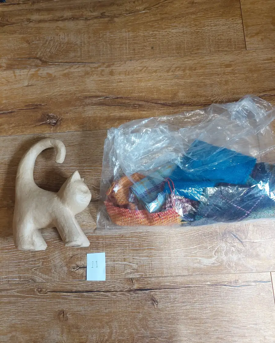Mini George craft pack