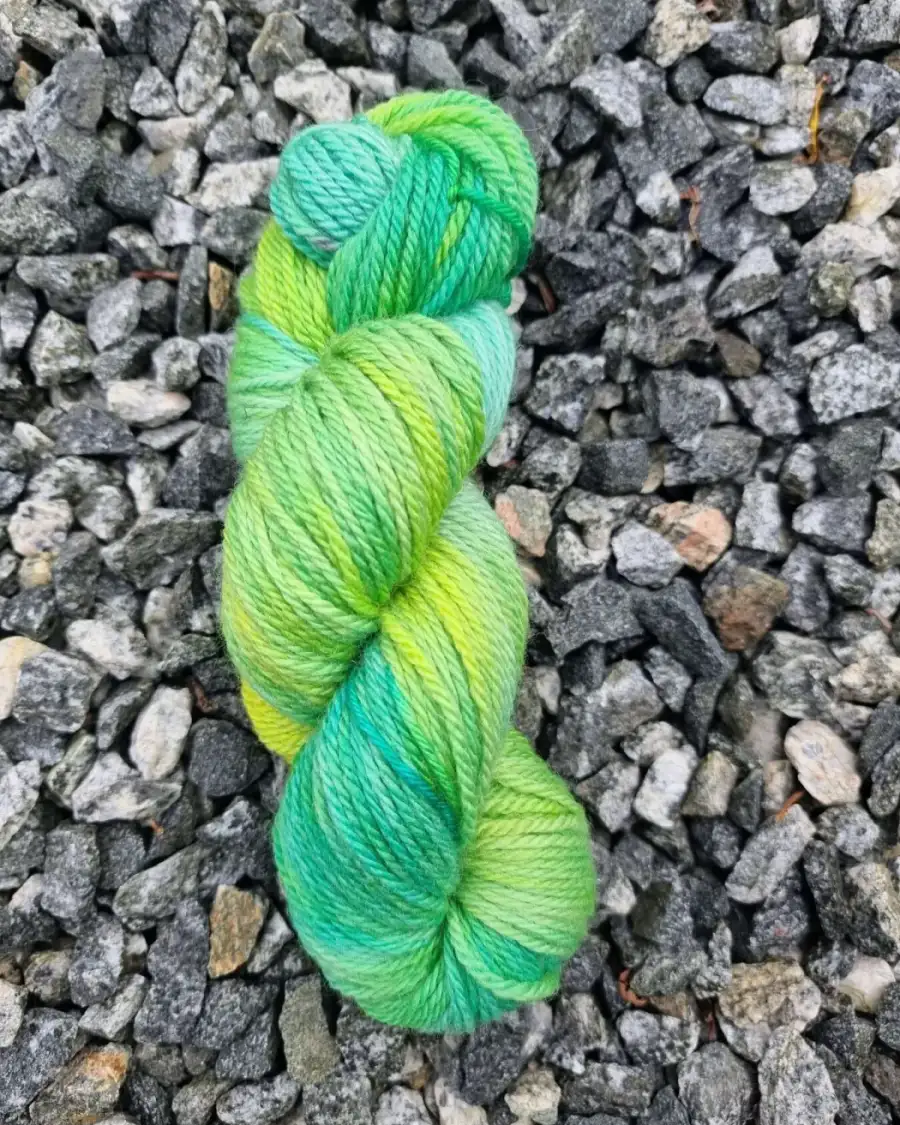 Hand-Dyed Yarn: Bluefaced Leicester, Aran