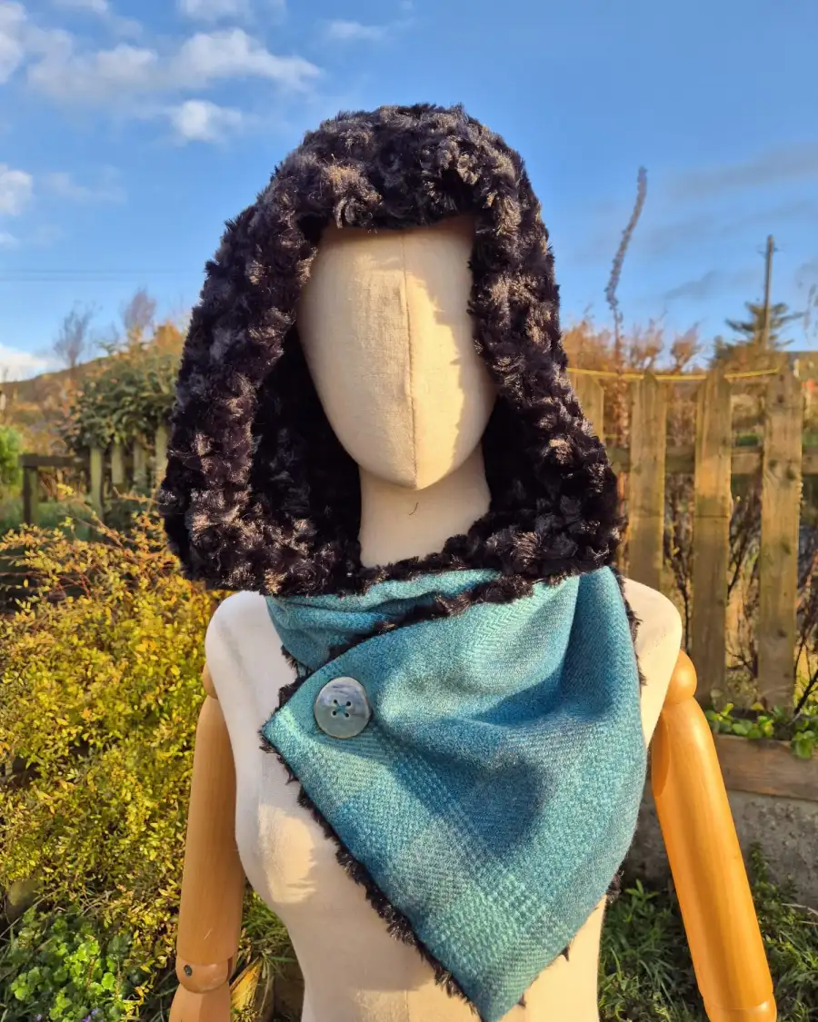 Three Sisters Tweed Hooded scarf