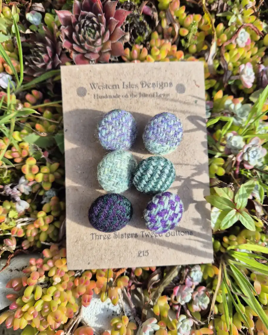 Three Sisters Tweed Buttons