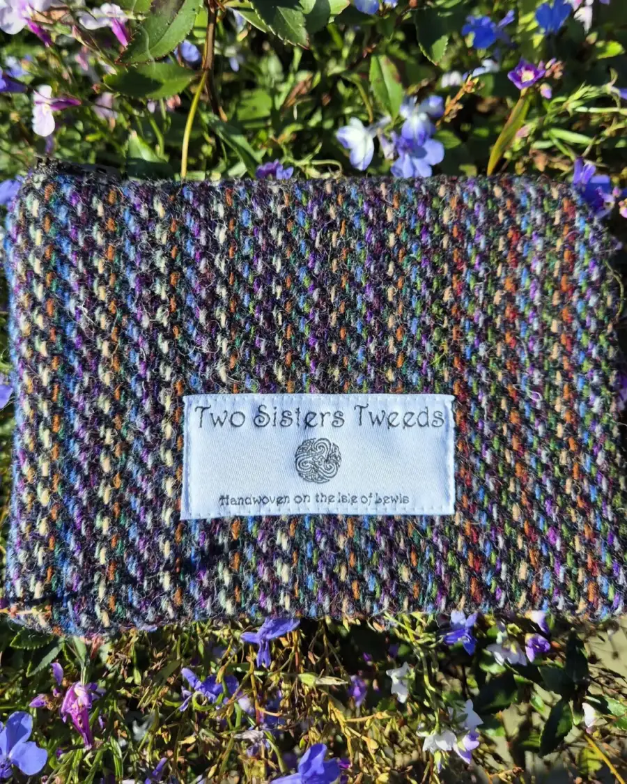 Two Sisters Tweed Zip Purse