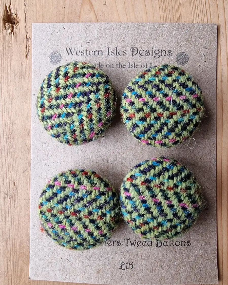Three Sisters Tweed Buttons