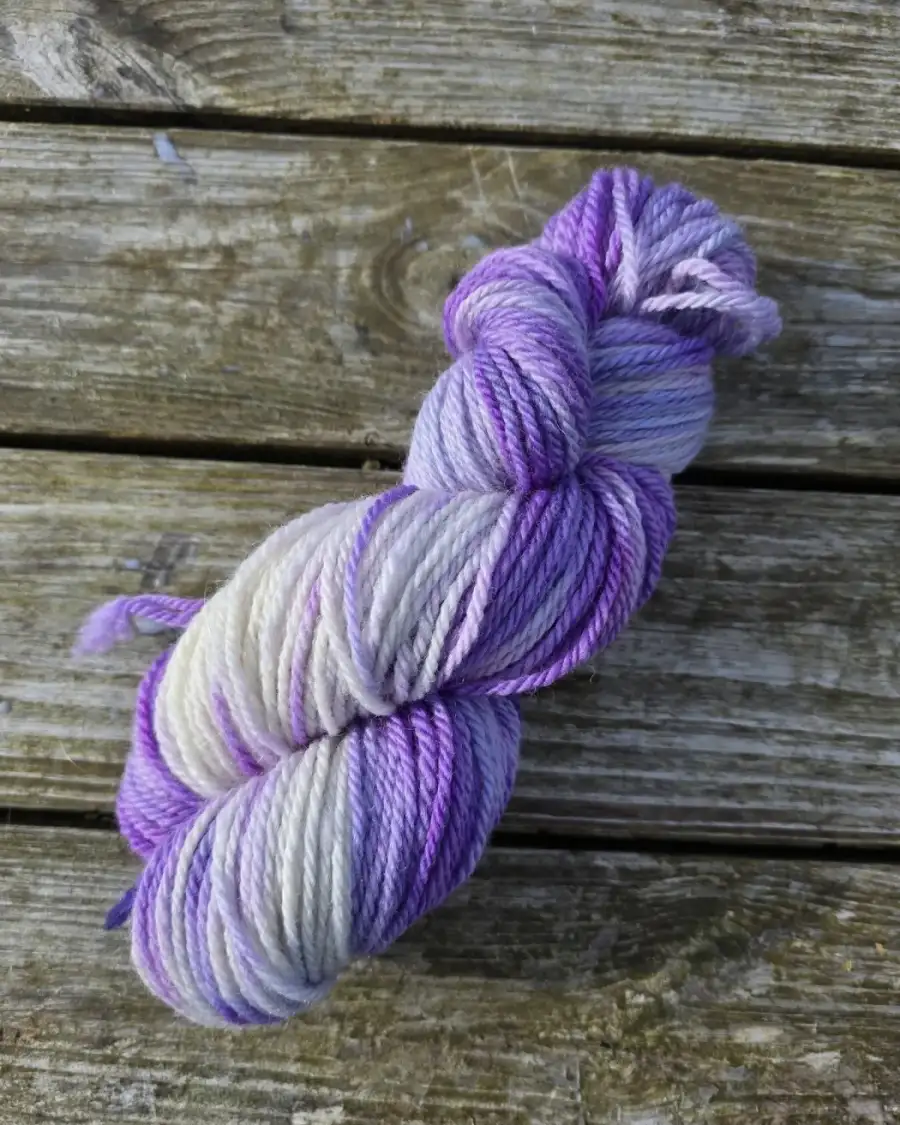 Hand-Dyed Yarn: Bluefaced Leicester, Aran