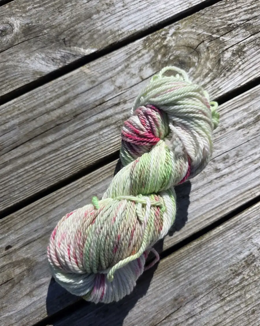 Hand-Dyed Yarn: 100% Merino, aran - 7