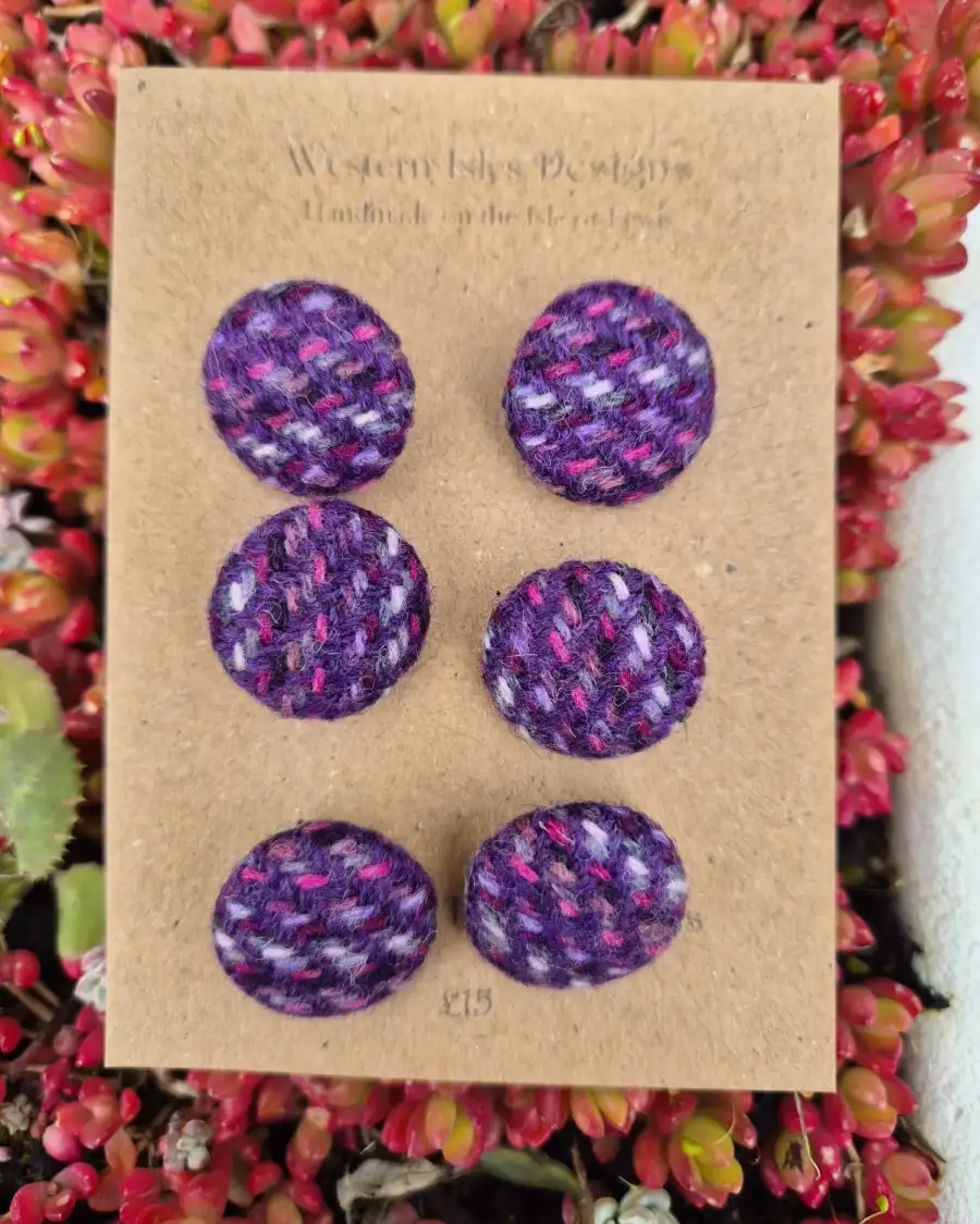 Two Sisters Tweed buttons - 11