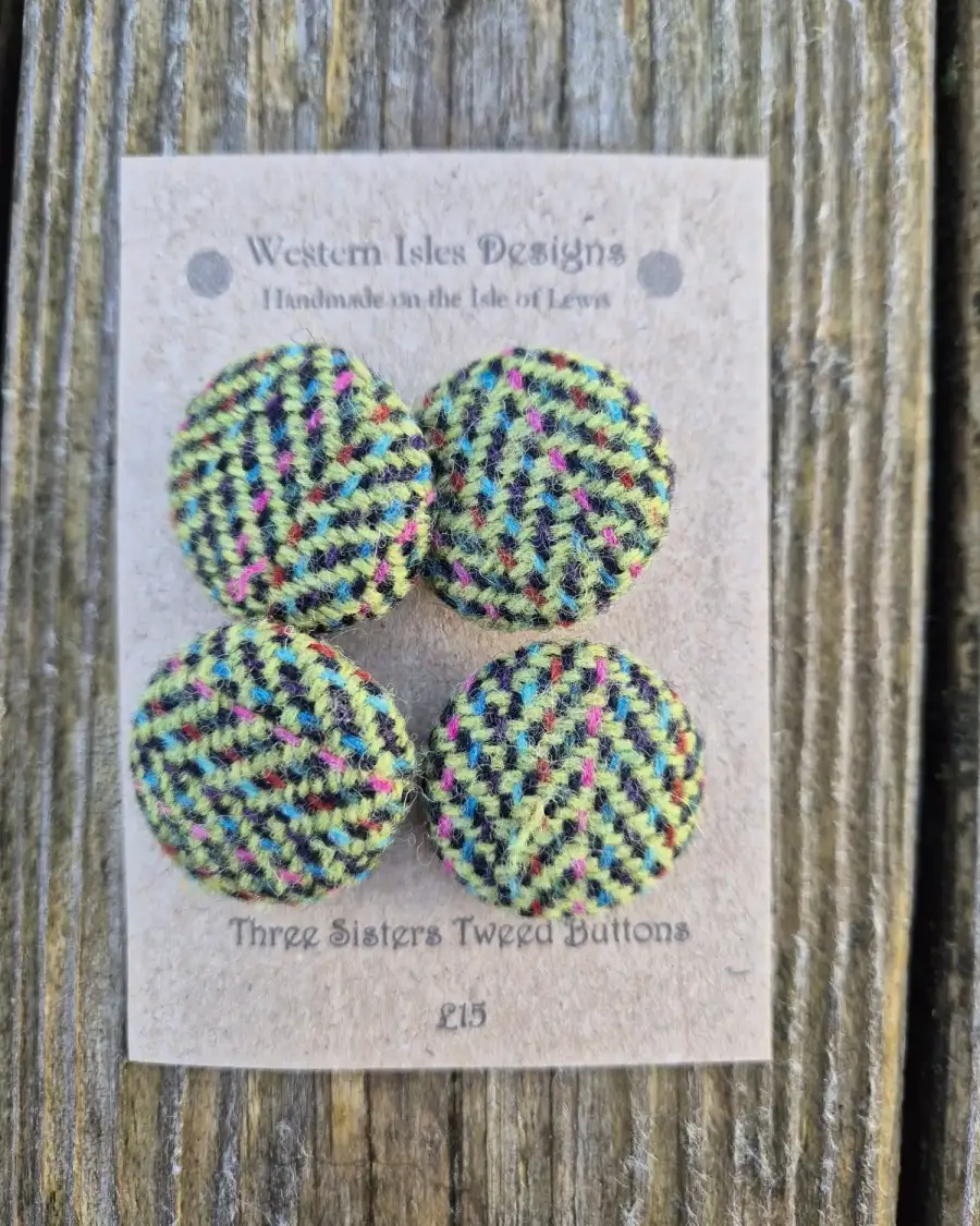 Three Sisters Tweed Buttons - 2 2