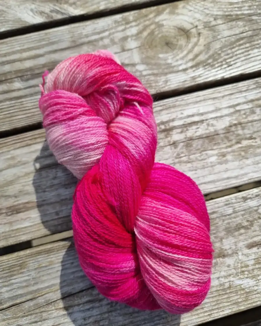 Hand-Dyed Yarn: Bluefaced Leicester, lace