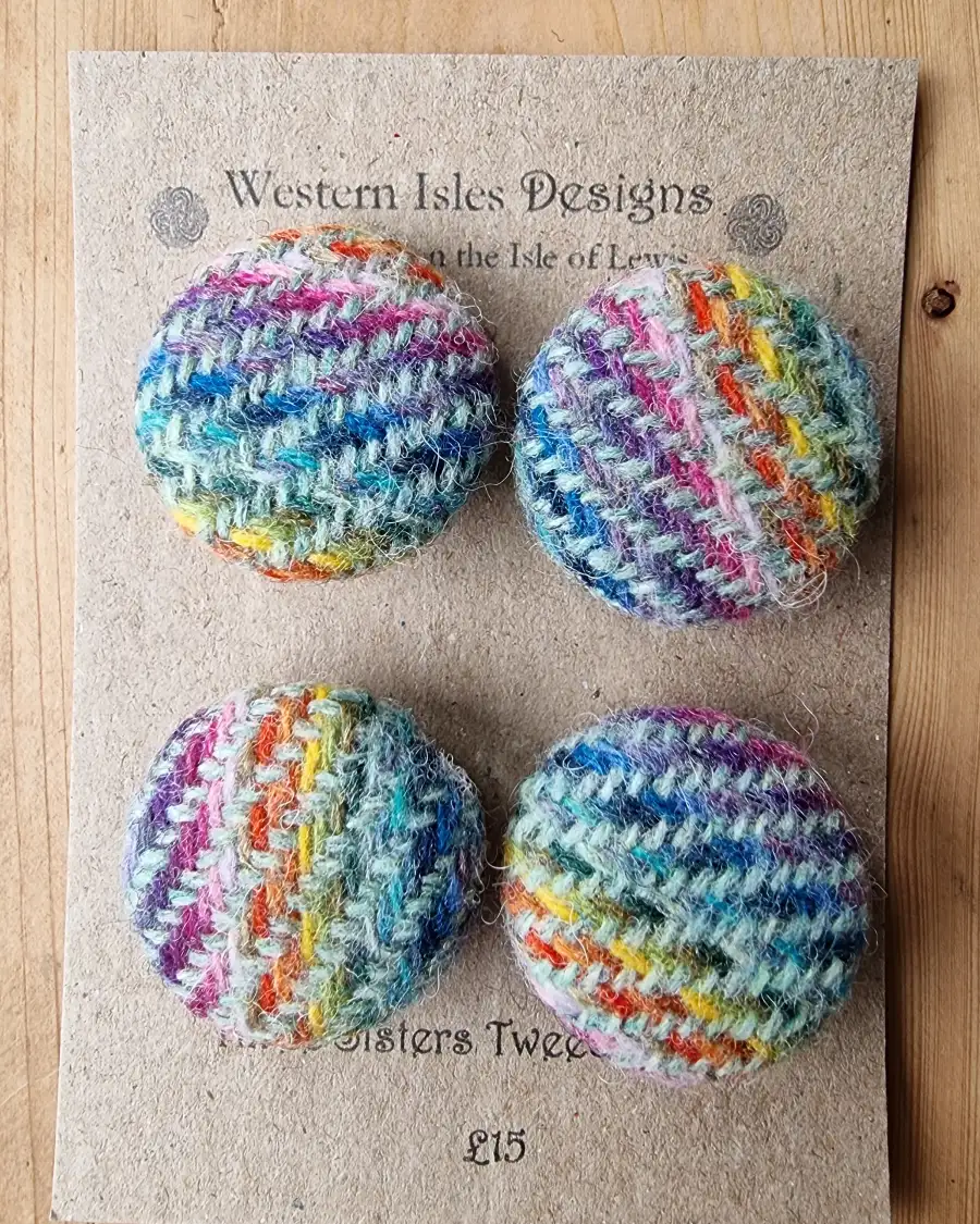 Three Sisters Tweed Buttons - 1 11