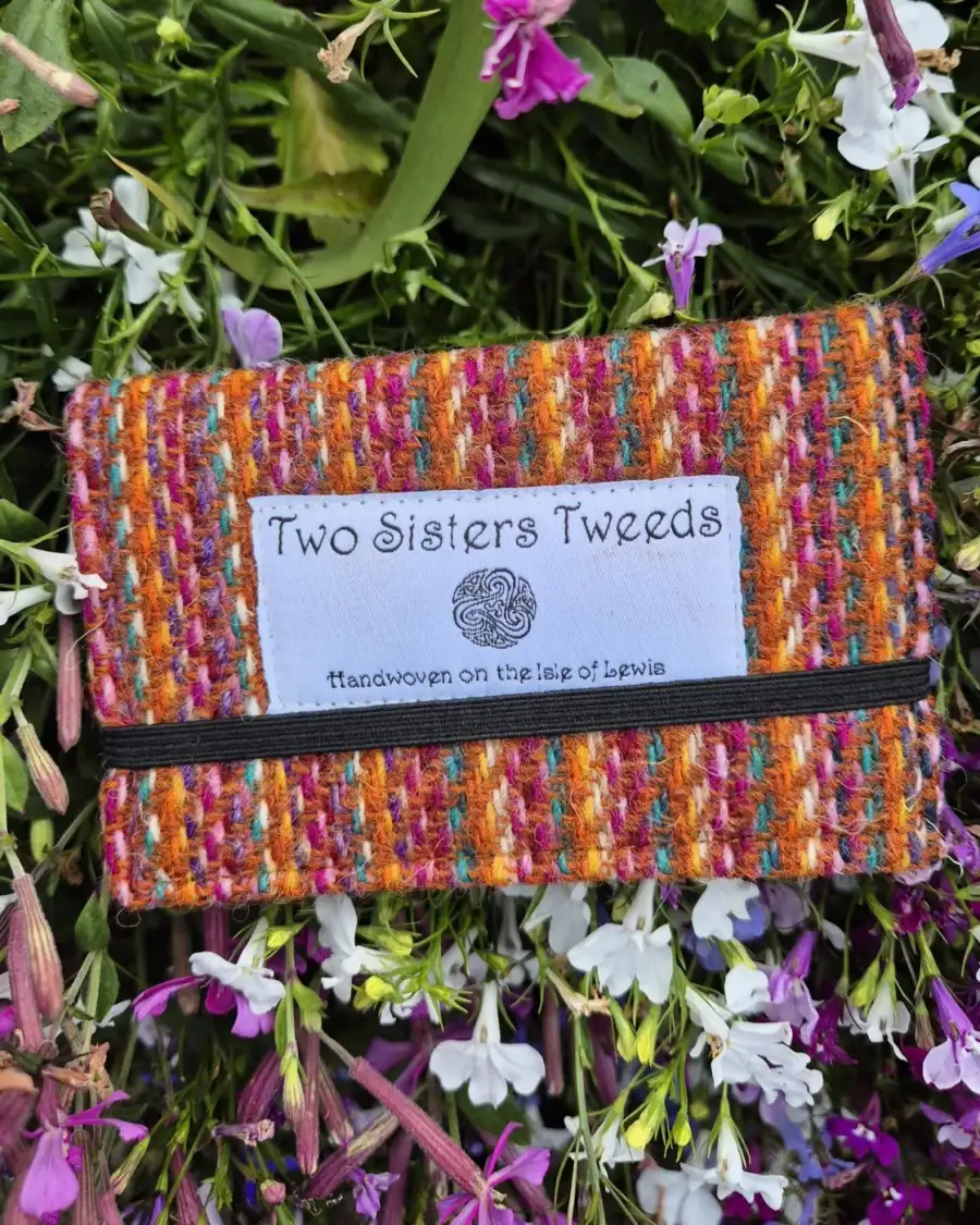 Two Sisters Tweed Card Holder