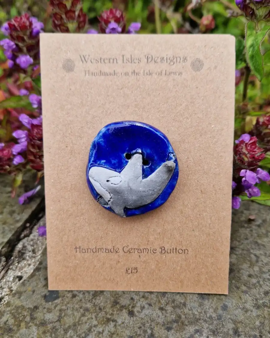 Ceramic button orca