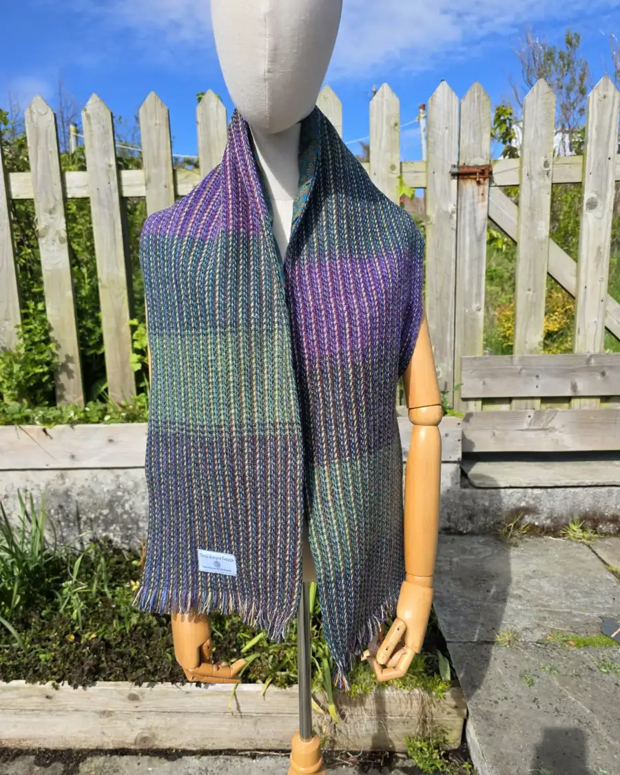 Three Sisters Tweed Scarf - 3 3