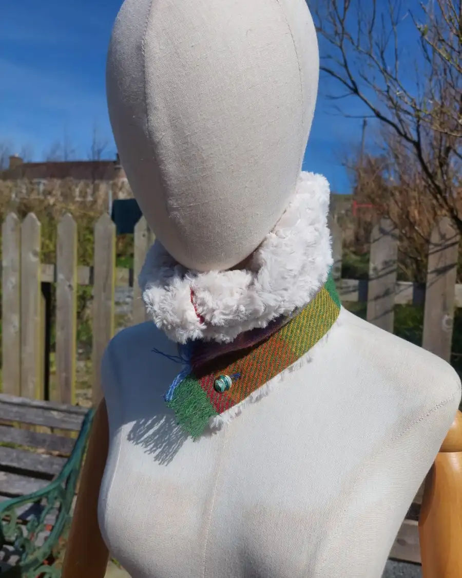 Three Sisters Tweed Lambswool Cowl