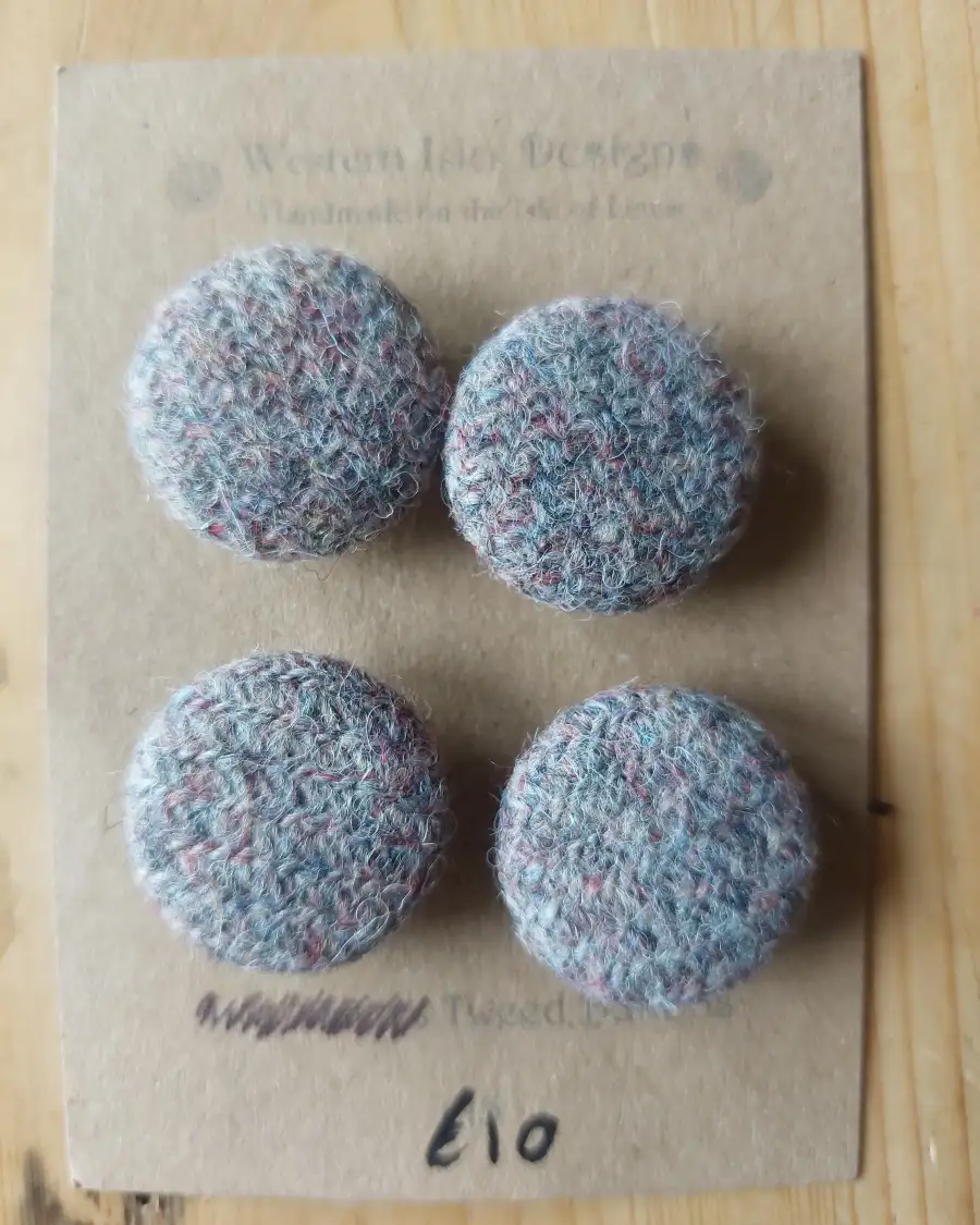 Harris Tweed buttons - 1 2