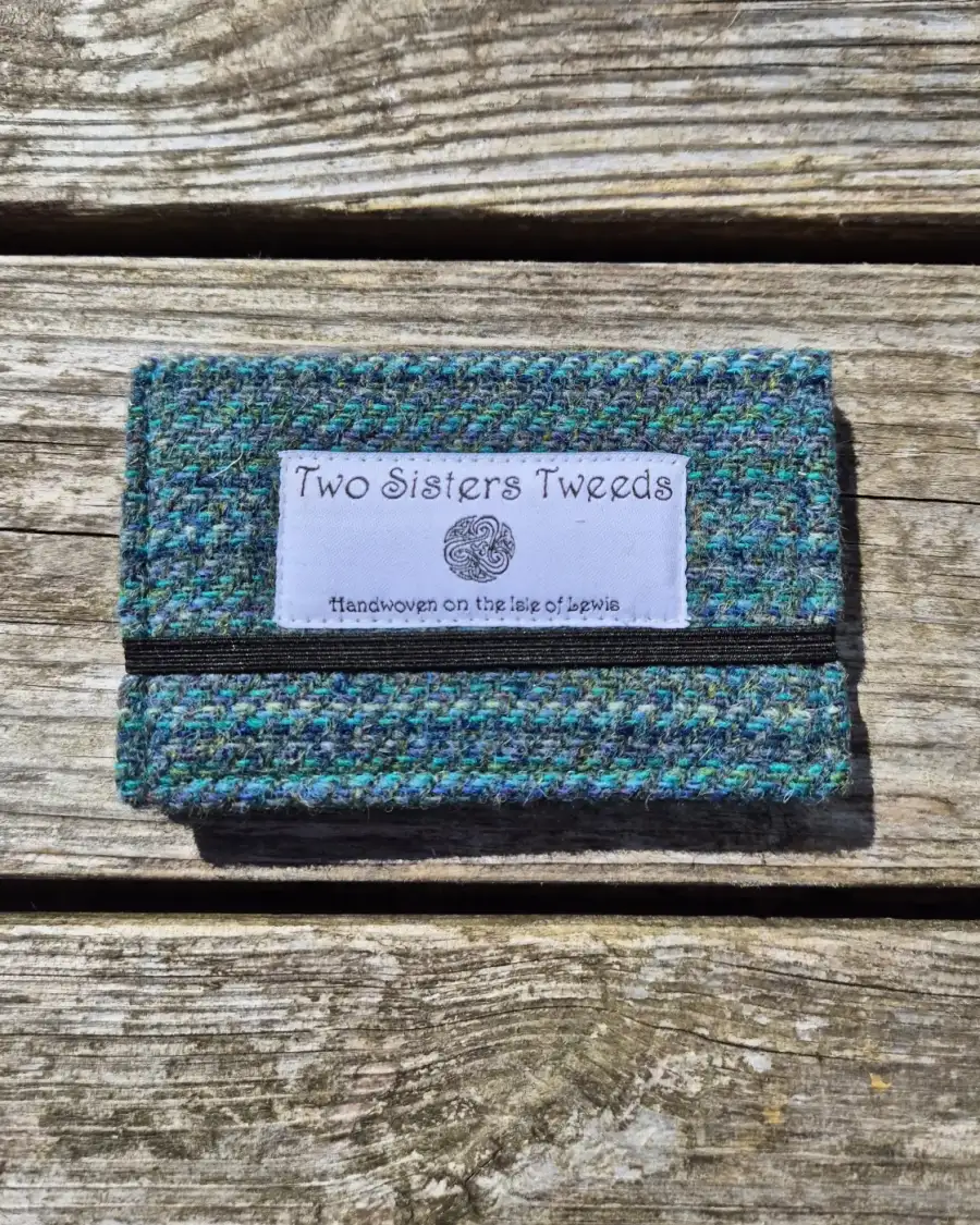Two Sisters Tweed Card Holder