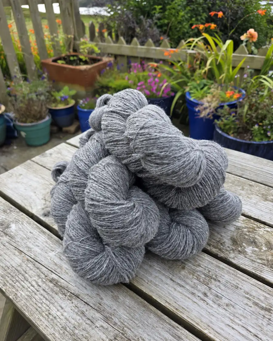 "Our Fleece '25' " knitting yarn 100g 4 ply