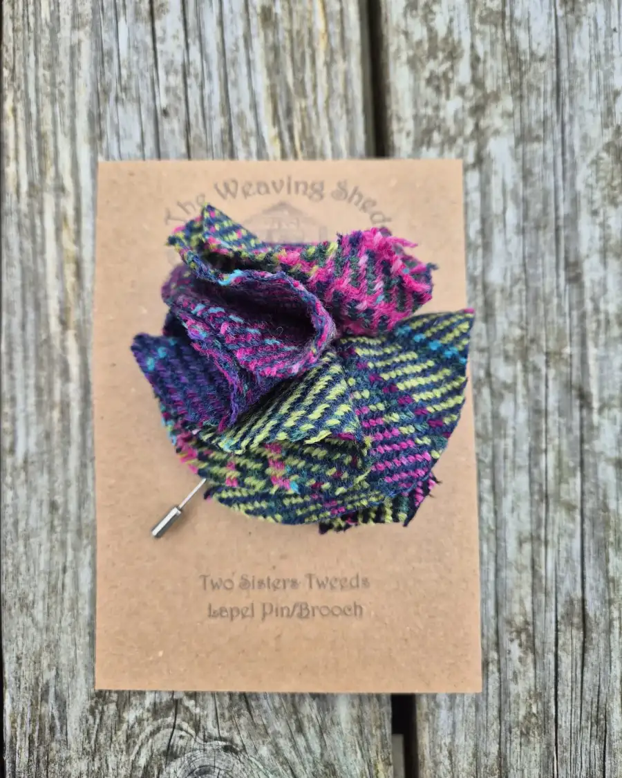 Tweed lapel pin brooch - aurora