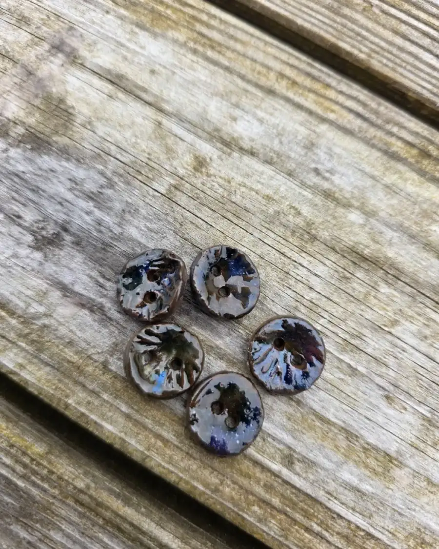 Ceramic buttons x5