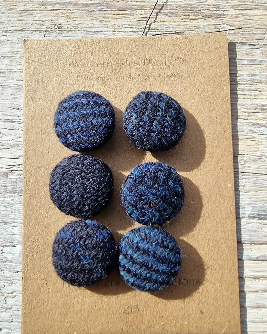 Three Sisters Tweed Buttons