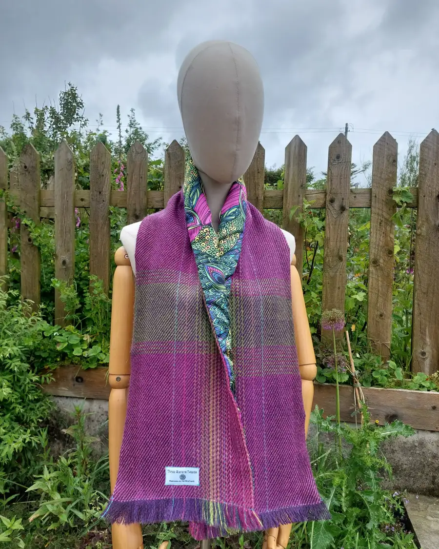 Three Sisters Tweed Scarf - Aurora - 3