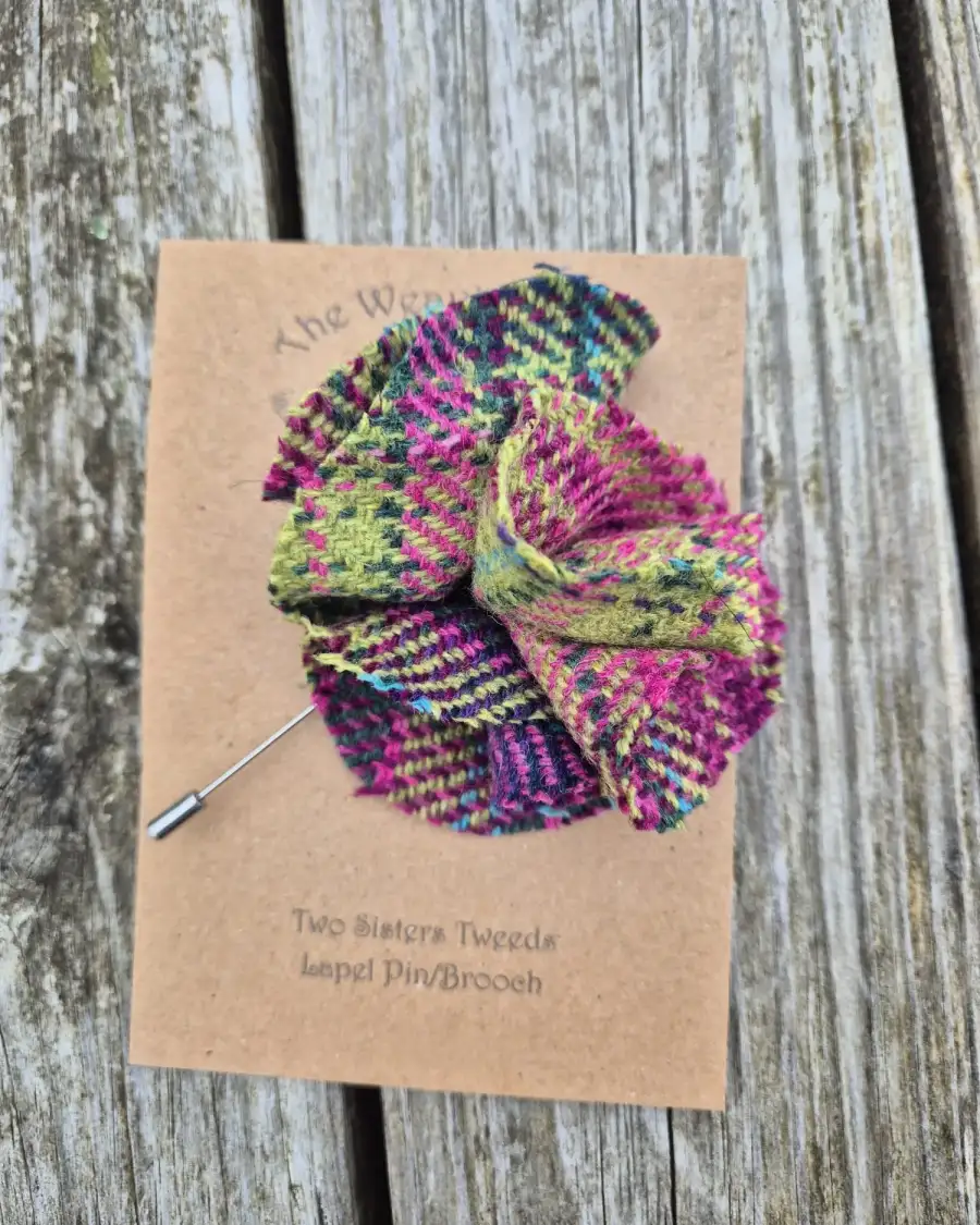 Tweed lapel pin brooch - aurora