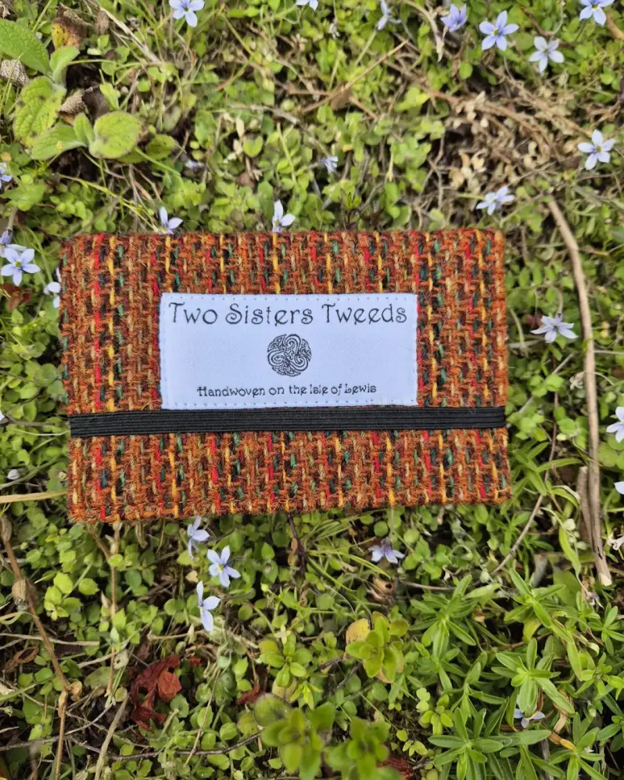 Two Sisters Tweed Card Holder