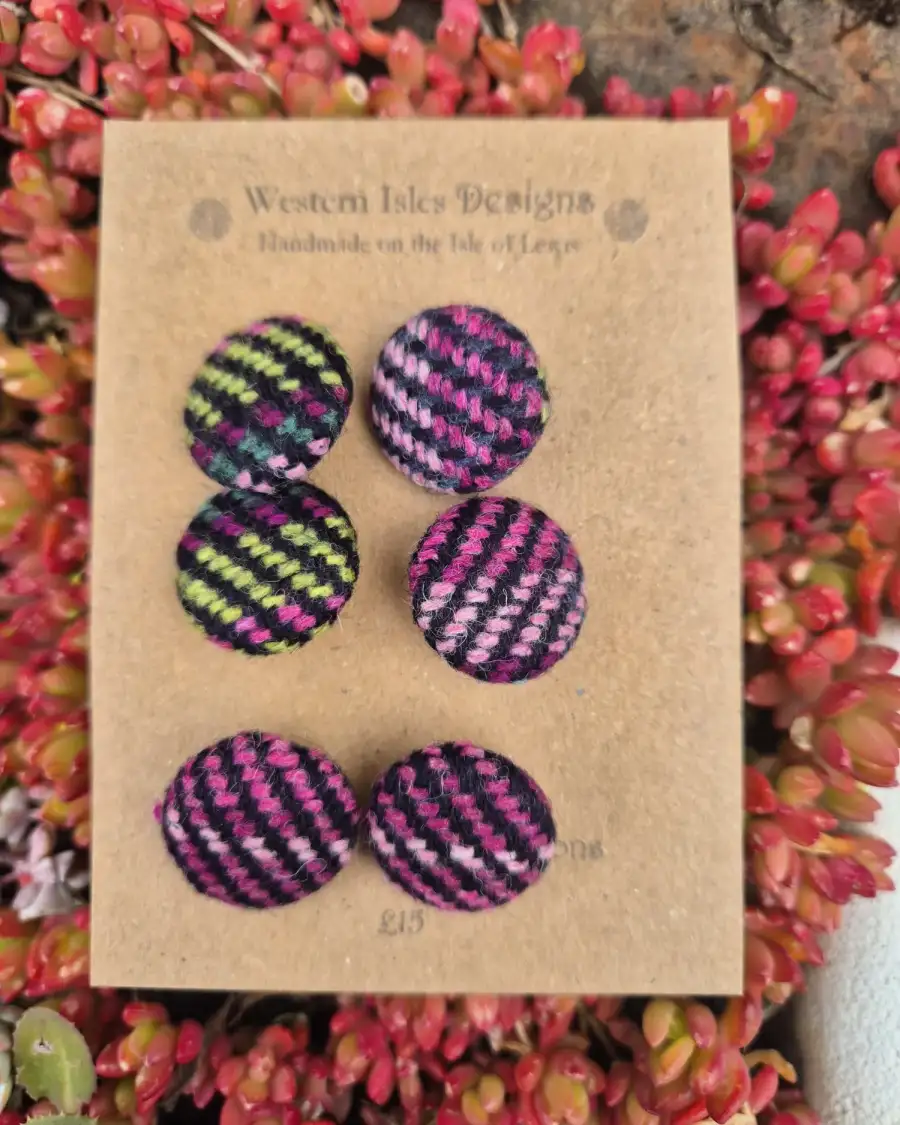 Two Sisters Tweed buttons - 2 2