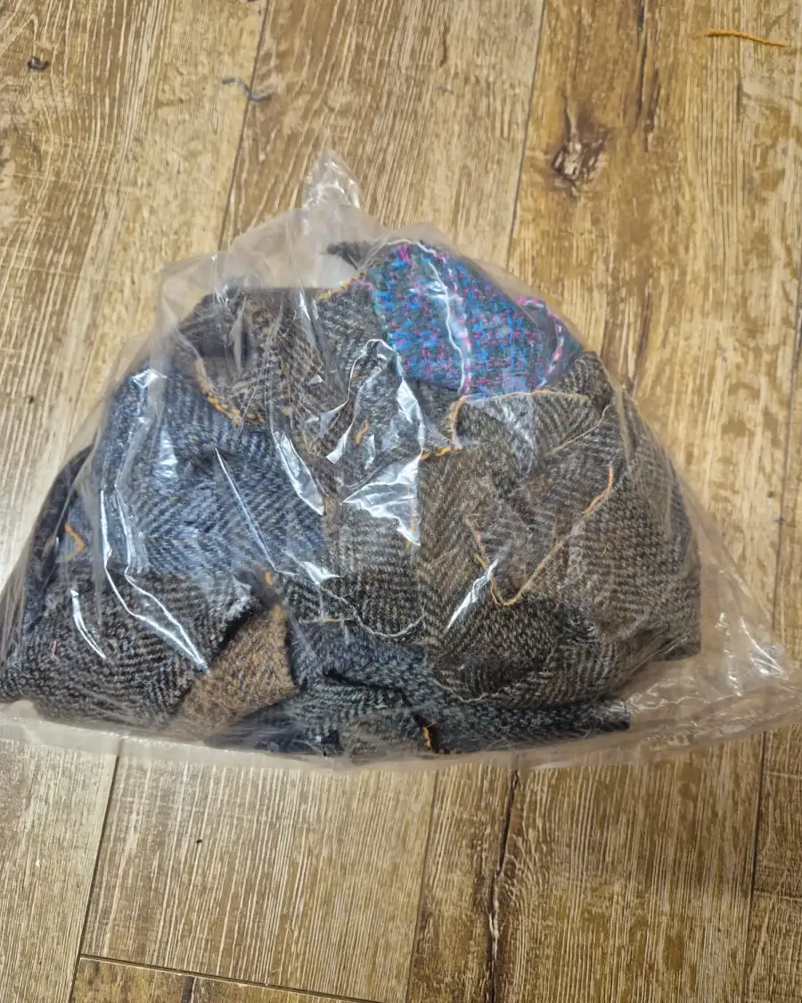 Harris Tweed scraps