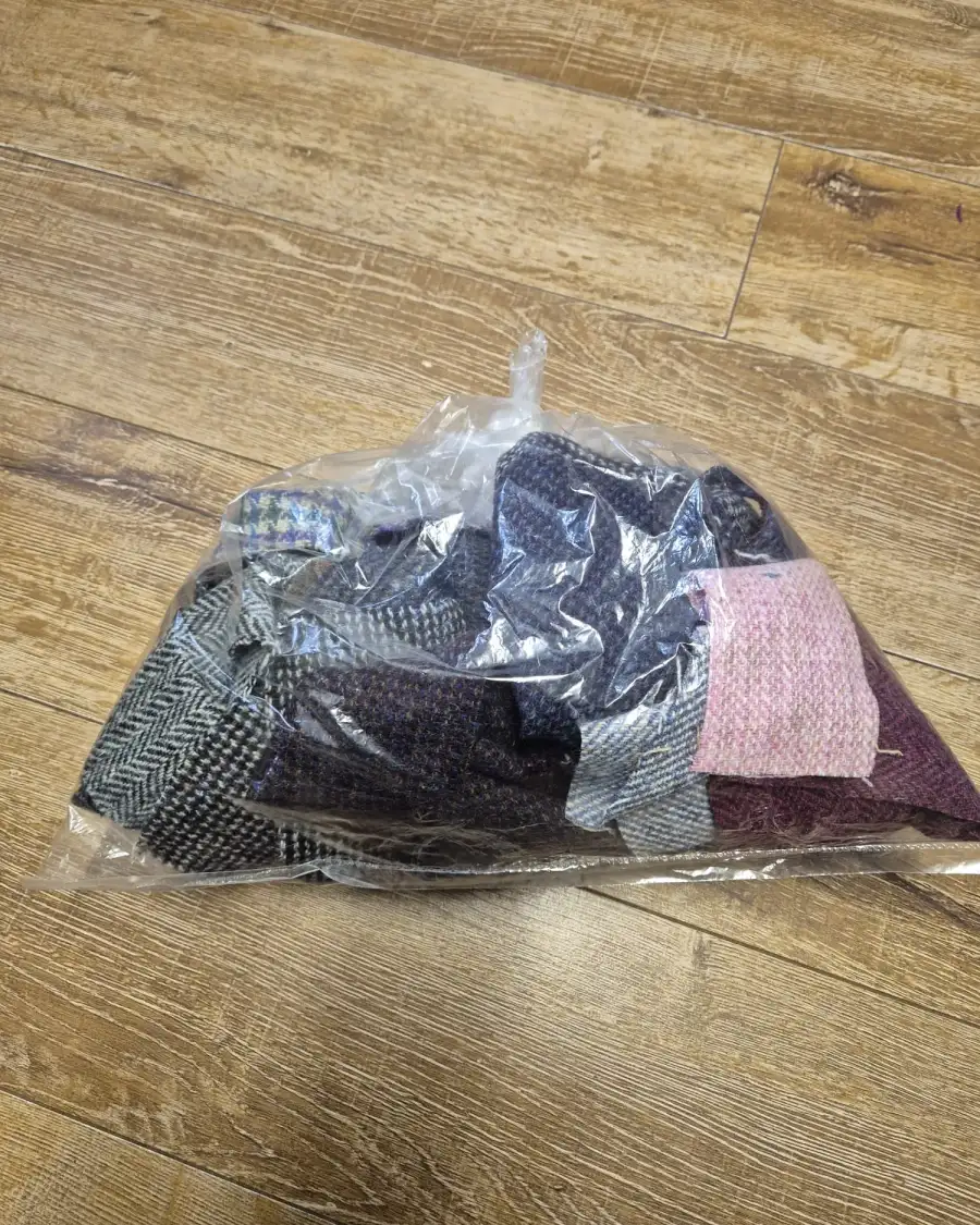 Harris Tweed scraps - 3 2