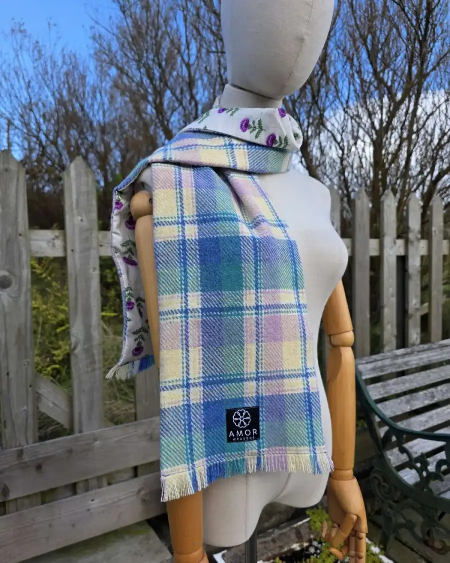 Amor Weavers Tweed Scarf