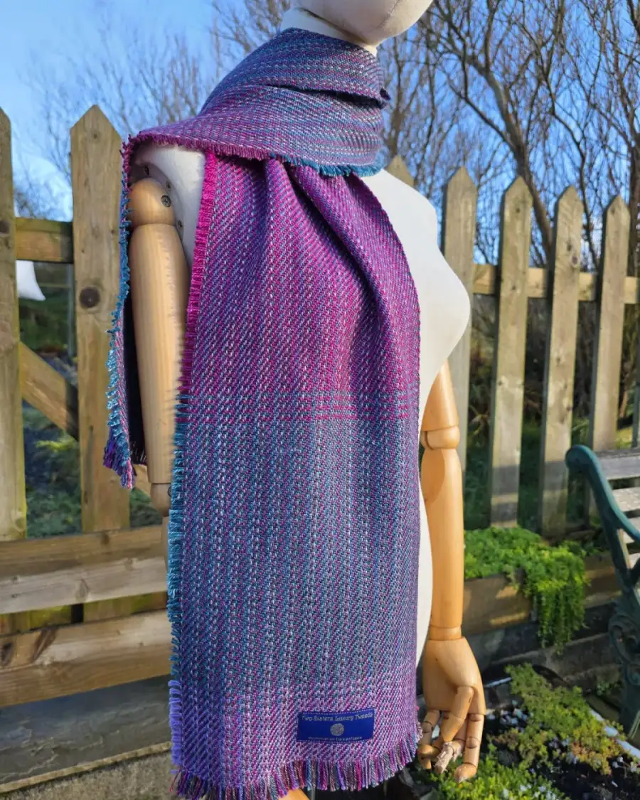 Alpaca-rose scarf