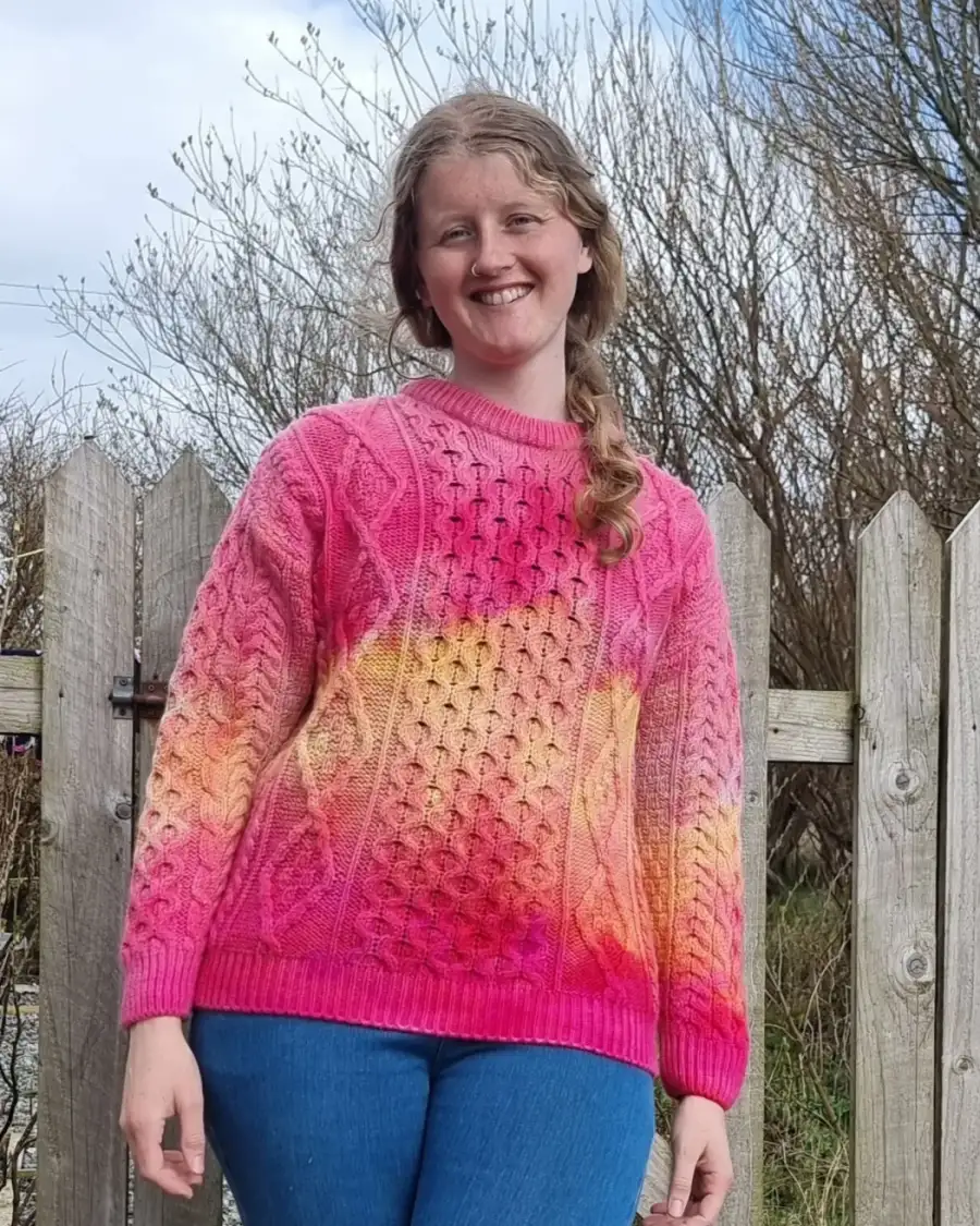 Hand dyed heritage wool jumper M
